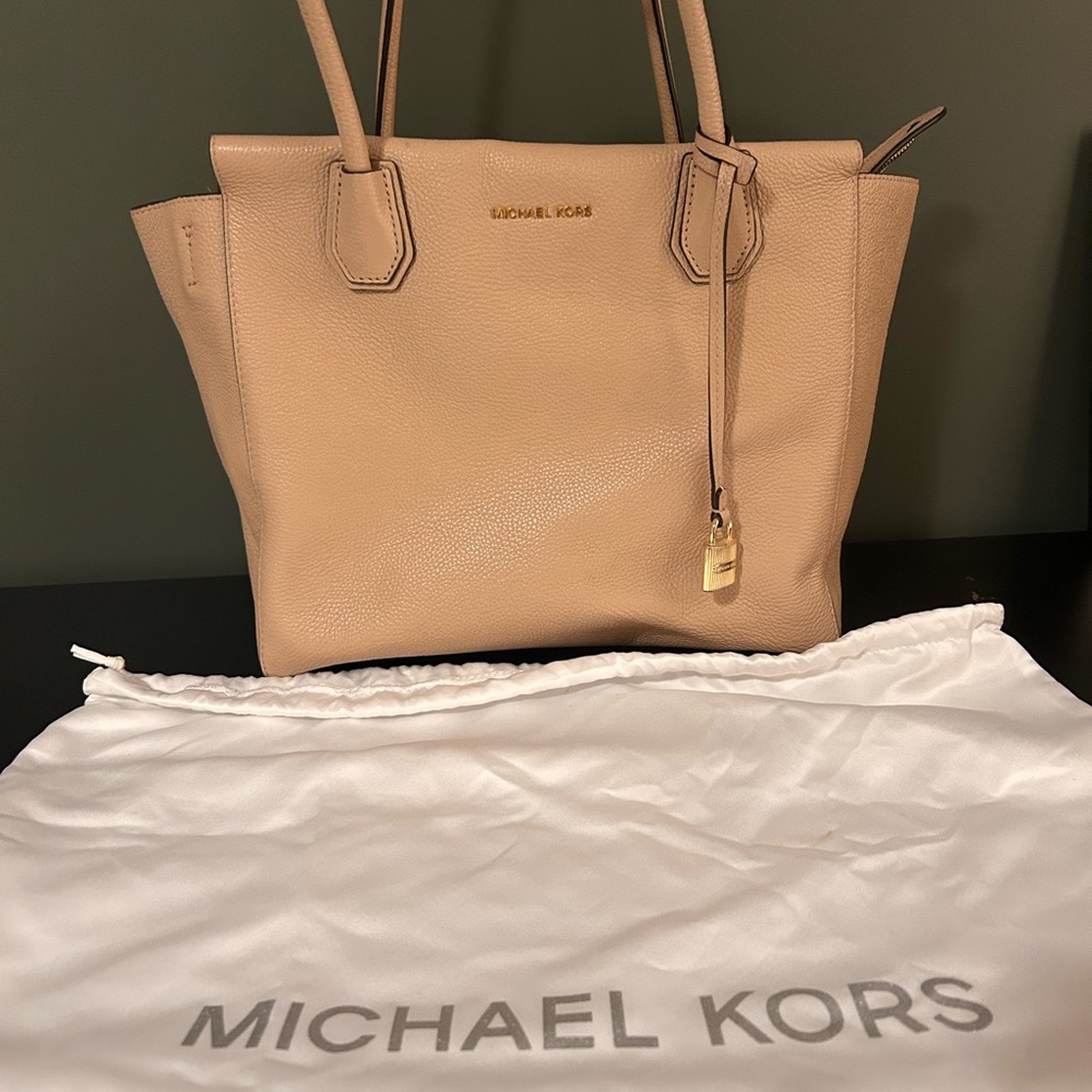 Michael Kors Mercer Satchel Beige Bag Tote Shoulder Handbag